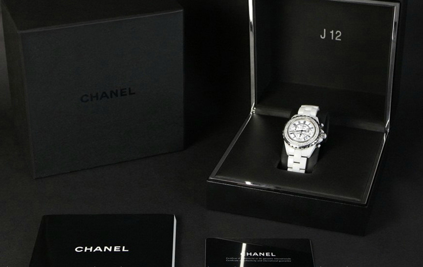 Как распознать оригинальные часы Chanel