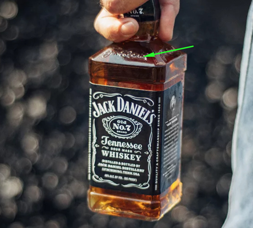 Как отличить джек. Джек Дэниэлс 50 градусов. Виски Джек Дэниэлс оригинал. Оригинал Джек Дэниэлс 1. Виски Джек Дэниэлс премиум.